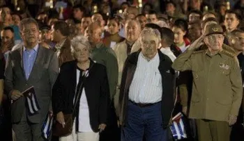 Leonel Fernández participa junto a Raúl Castro en â??Marcha de las Antorchasâ?