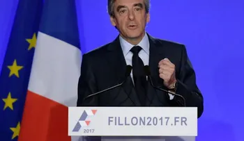 François Fillon mantiene su candidatura pese a investigación judicial