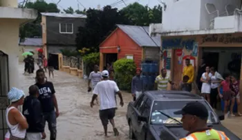 Familias en Puerto Plata amanecen con sus casas inundadas por fuertes lluvias (VIDEO)