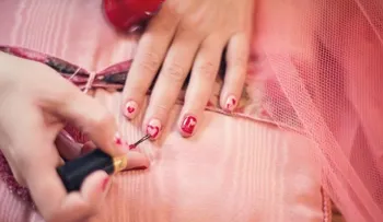 Las uñas amarillas, por qué aparecen y cómo sanarlas