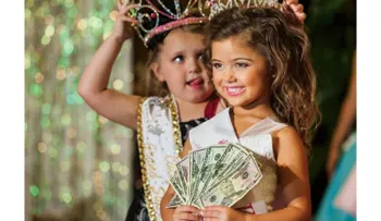 ¡Más y más! Fotos para entender la obsesión por la riqueza y el dinero