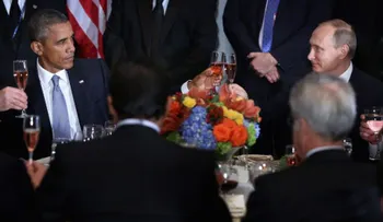 Obama a Putin: ¡Salud!