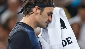 Federer se retira del Abierto de Madrid por lesión