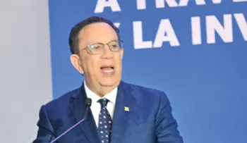 Valdez Albizu: Inversionistas y público en general pueden confiar plenamente en la economía dominicana