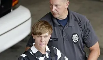 Atacante de la iglesia de Charleston se defenderá a sí mismo en el juicio en su contra