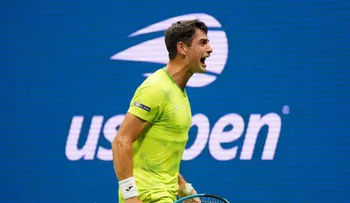 Mariano Navone elimina a Novak Djokovic en la primera ronda del US Open en una histórica victoria