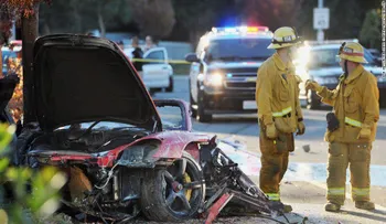 El padre de Paul Walker demanda a Porsche por la muerte del actor