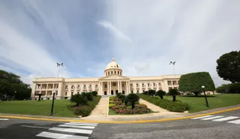 Promulgan la ley de Presupuesto del año 2015 