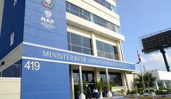 Gobierno tiene disponible 105 vacantes en Concurso de la Administración Pública