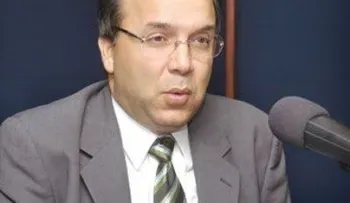 Vinicio Castillo Semán someterá proyecto pidiendo cerrar frontera con Haití