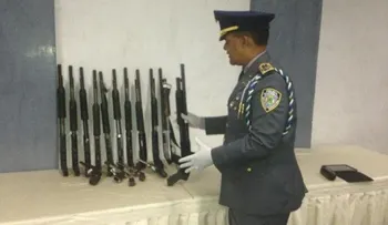 Ocupan arsenal de armas a empresa ilegal