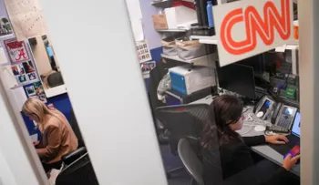 Justicia restablece temporalmente credenciales de prensa a CNN, MS NOW y Politico en la Casa Blanca