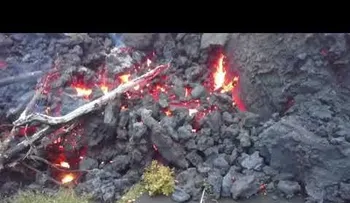 Otras imágenes "infernales" lava del volcán Kilauea "devora" calles en Hawái