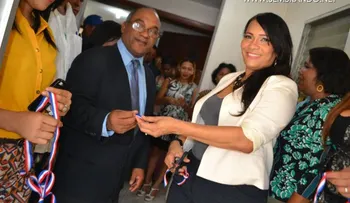 Periodistas inauguran oficina CDP-Haina