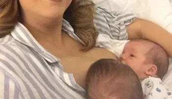 Foto de Laura Castellanos lactando sus hijos genera controversia 
