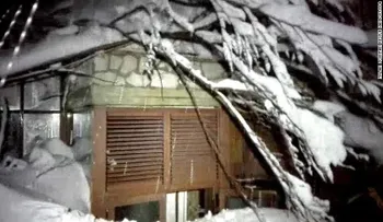 Una avalancha sepulta un hotel en Italia; se teme que haya varios muertos