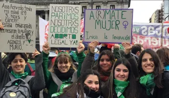 Cámara baja de Argentina aprueba ley de legalización del aborto