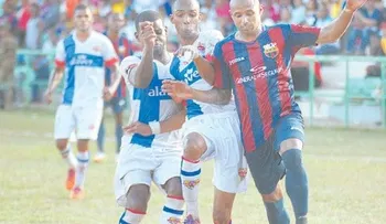 Barcelona toma el control de la LDF; Atlántico FC gana