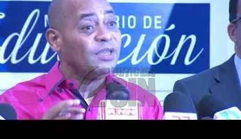 Ministerio de Educación suspenderá docencia de manera parcial el jueves; el viernes general