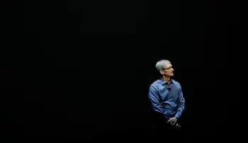 Las escalofriantes implicaciones de que Apple desbloquee el teléfono de un terrorista