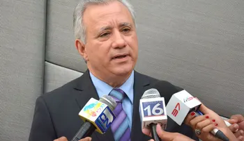 AEIH pide a Compras y Contrataciones explicar  caso de Pro Competencia