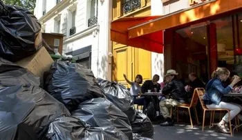 Huelgas en Francia afectan trenes y recogida de basura