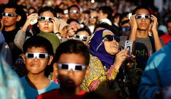 Se registra eclipse total de Sol en Indonesia