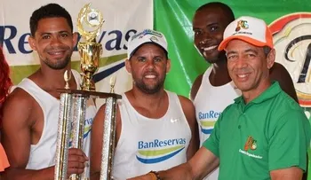 Banreservas gana voleibol playero Hato Mayor 2016