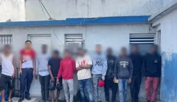Policía detiene a ocho presuntos miembros de la banda "Los 5.5" en Bajos de Haina