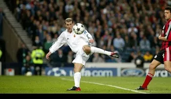 El golazo de tijera que está en boca de todo el mundo: "Es mejor que el mío", dice Zidane