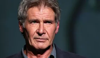 Harrison Ford aterriza de emergencia su avioneta en un campo de golf 