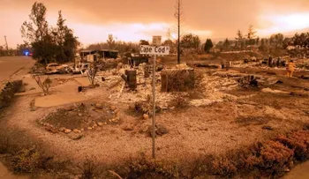 Ni la Casa Blanca puede o quiere explicar los tuits de Trump sobre los incendios forestales