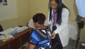 Extensión hospital de Herrera en El Café realiza operativo médico