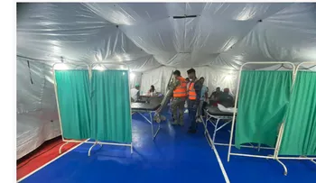 Salud instala hospital móvil por lluvias