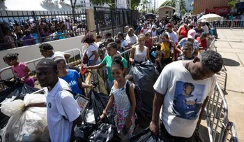 Alcaldía del DN hará este sábado canje de botellas plásticas por útiles escolares y tabletas