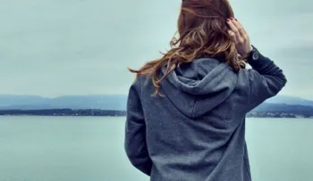 ¿Pasas muchas horas sentada? Podrías desarrollar este síndrome