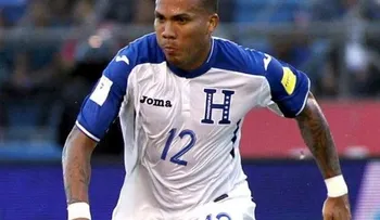 Matan de 11 tiros al futbolista hondureño Arnold Peralta al salir de centro comercial