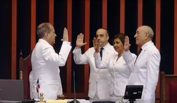 Senado instala bufete directivo para el período 2018-2019