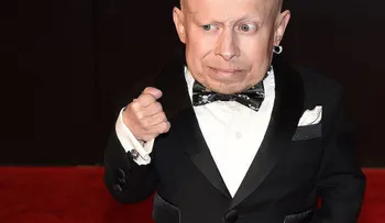 Muere, Verne Troyer, Mini-me en Austin Powers
