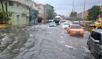 Mes de octubre entrará con aguaceros por remanentes de Kirk y vaguada 