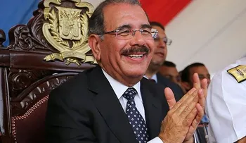 Medina devuelve al Senado la ley de Loma Miranda