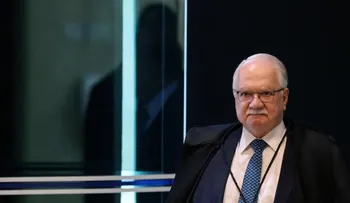 Edson Fachin revoca suspensión del jefe de la Policía Federal y asume control de crisis en el Supremo de Brasil