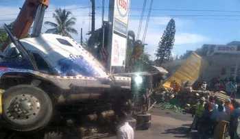 Entaponamiento en la autopista Duarte, en el kilómetro 28 