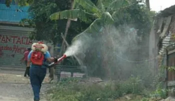 Gobierno continúa jornada contra el dengue en Monte Plata