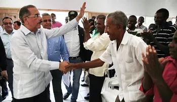 Danilo retoma "visitas sorpresa" en San Juan