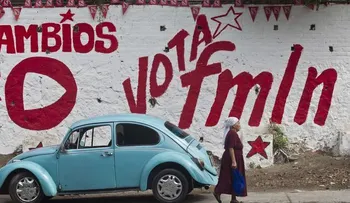 Abren las casillas electorales en El Salvador