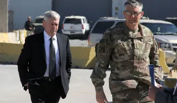 Secretario de Defensa de Estados Unidos: No estamos en Iraq para apoderarnos del petróleo