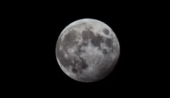 Un eclipse, una luna llena y un asteroide darán un espectáculo celestial este viernes