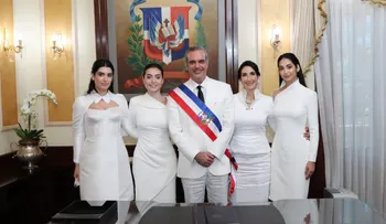 El papa Francisco recibirá al presidente Abinader y su familia el lunes 27 de mayo