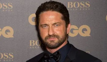 Hospitalizan en SD por diverticulitis al actor británico Gerard Butler